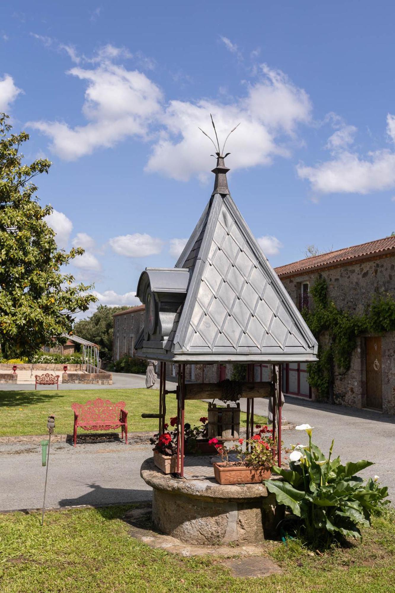 Chateau De La Richerie Hotel Beaurepaire  Buitenkant foto