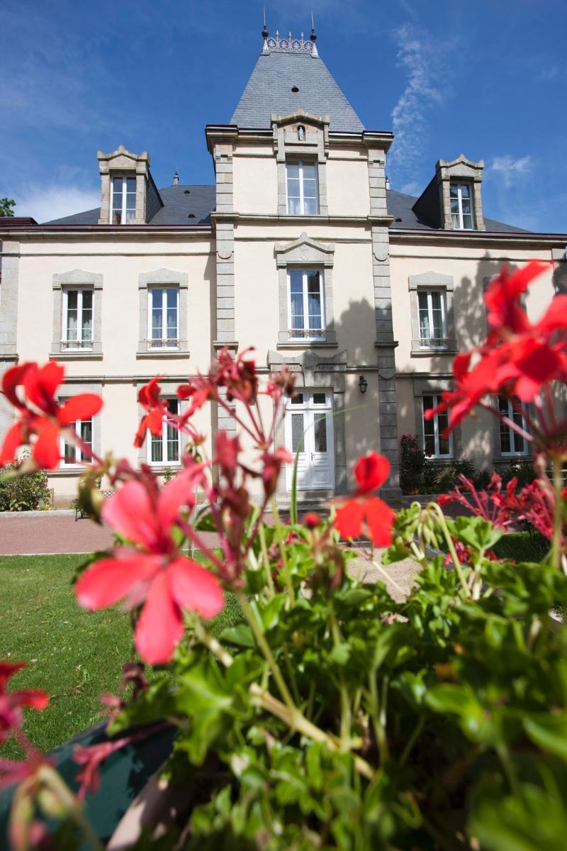 Chateau De La Richerie Hotel Beaurepaire  Buitenkant foto