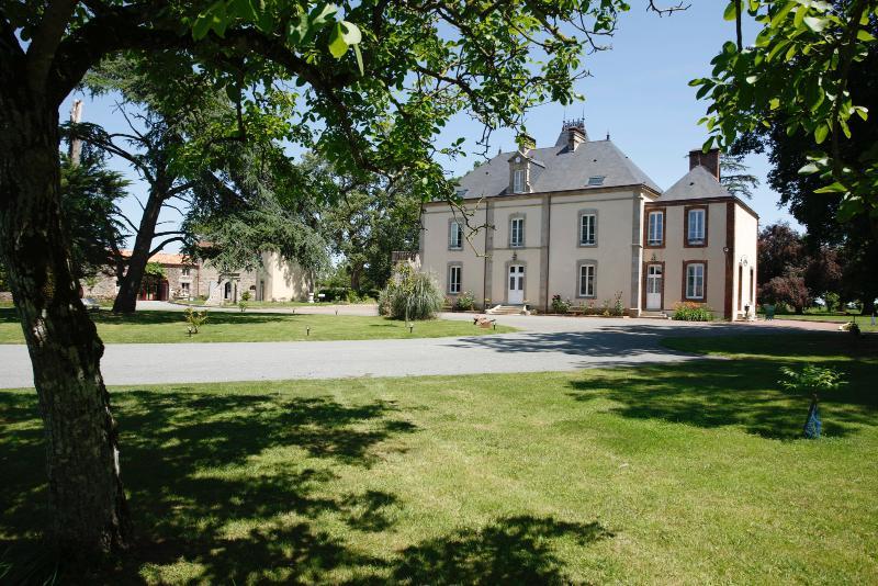Chateau De La Richerie Beaurepaire  Buitenkant foto