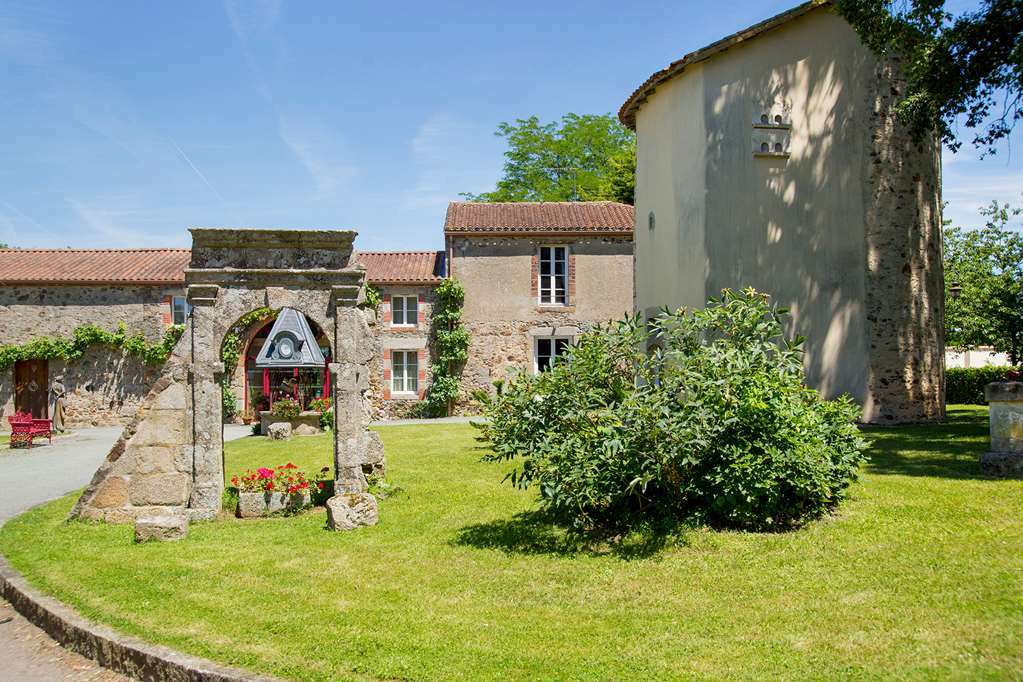 Chateau De La Richerie Hotel Beaurepaire  Buitenkant foto